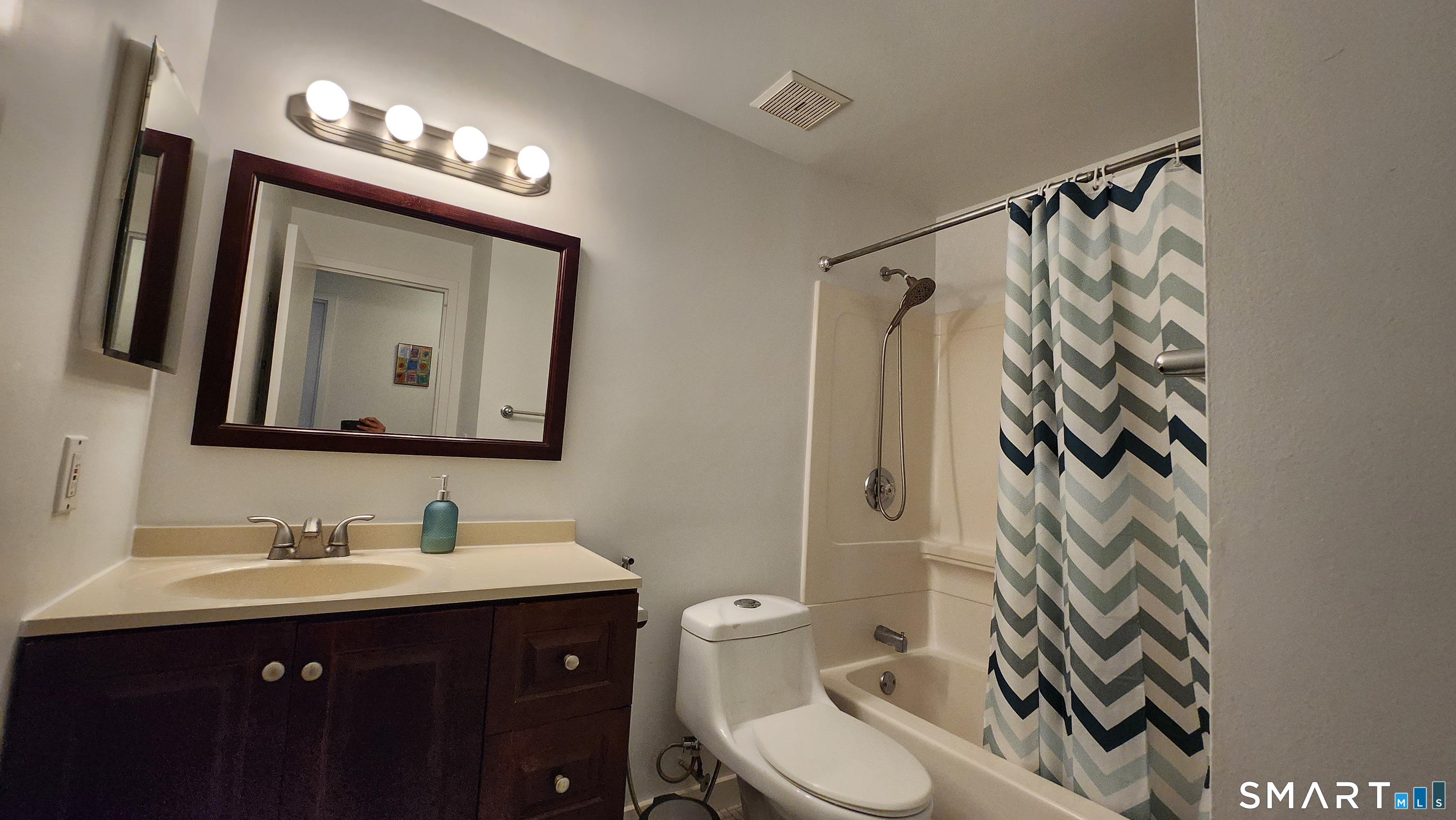 85 Wilton Crest Wilton CT 06897
