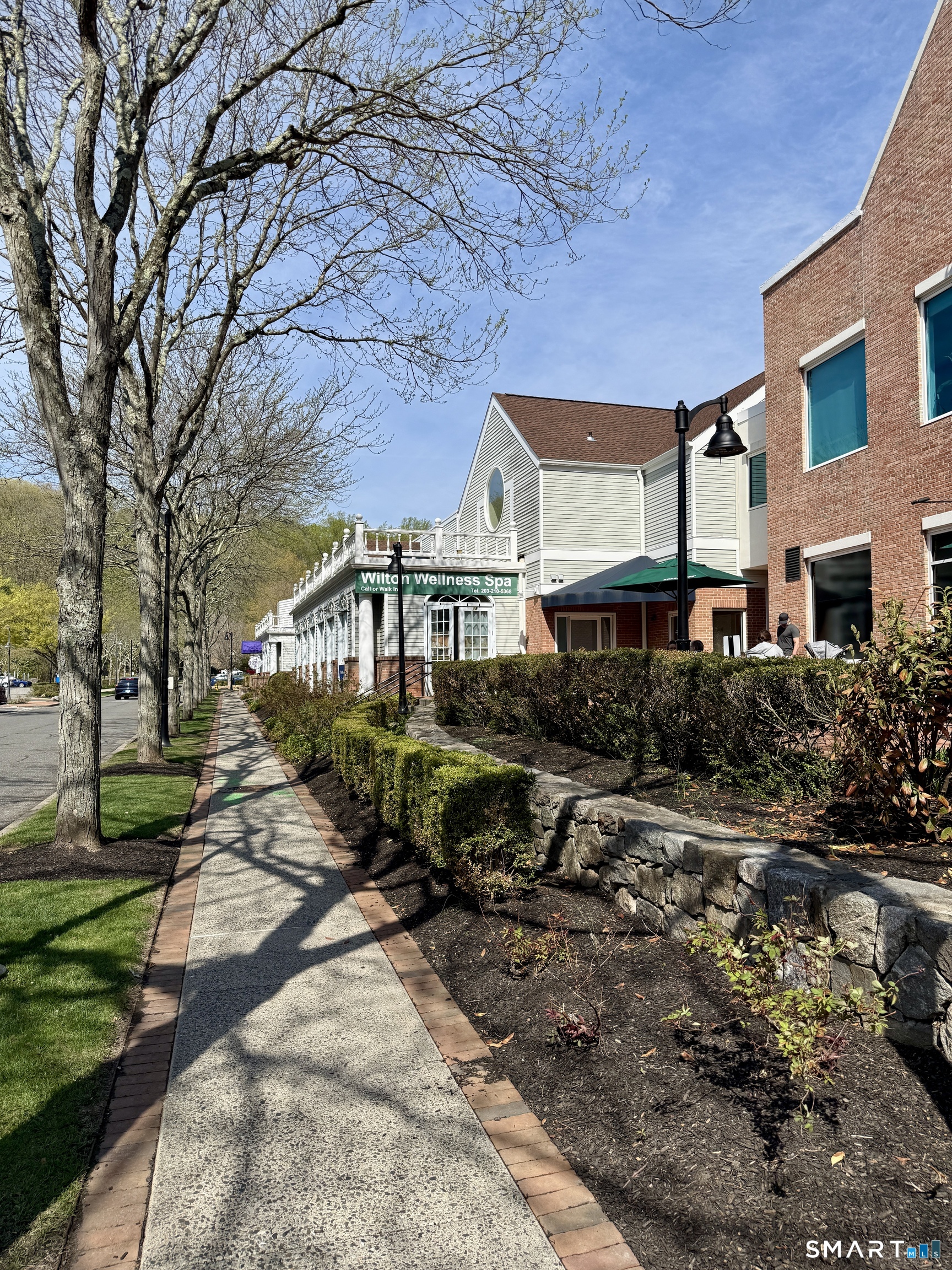 85 Wilton Crest Wilton CT 06897