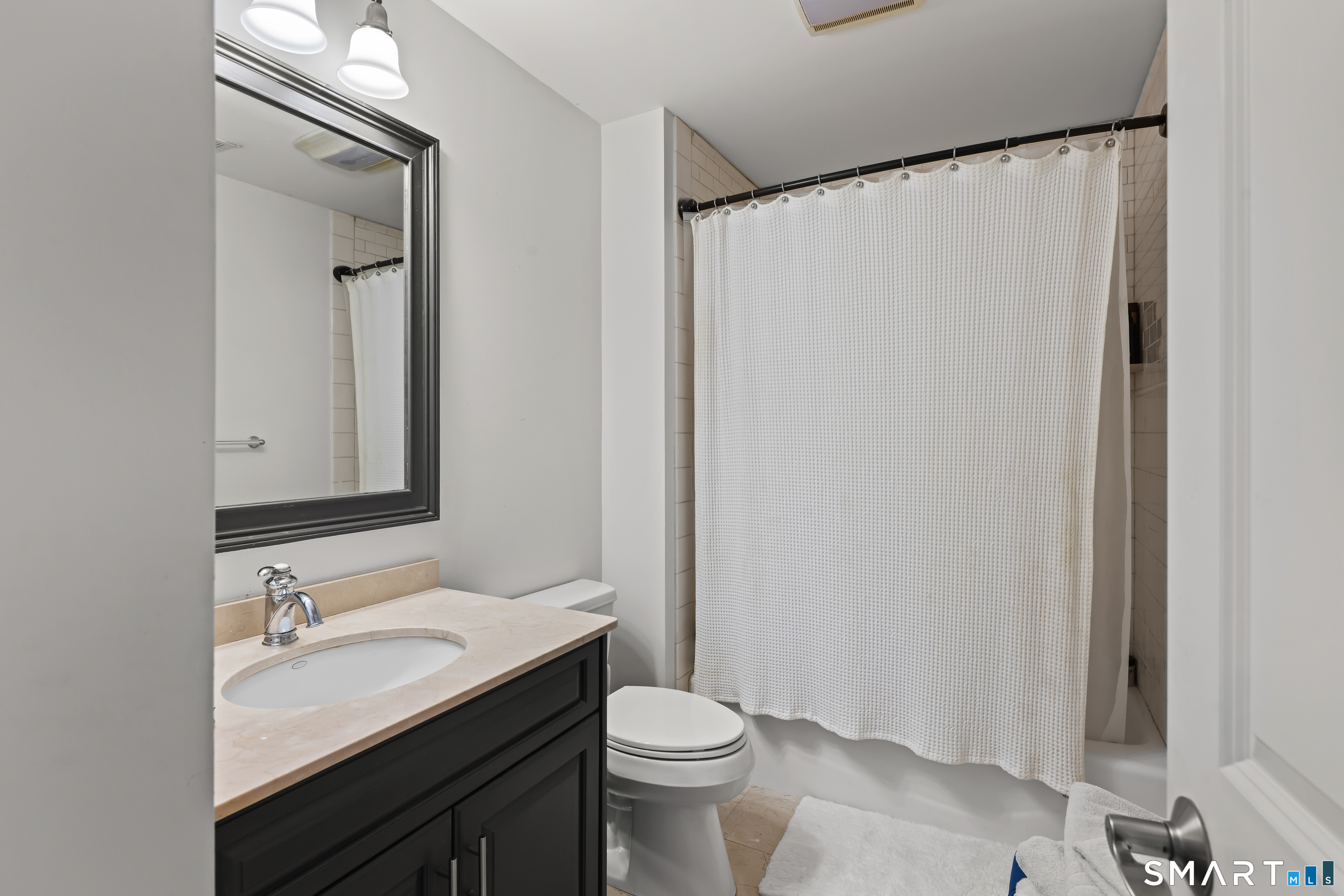 71 Aberdeen Way Fairfield CT 06890