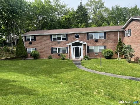 39 Mount Laurel Drive Wethersfield CT 06109