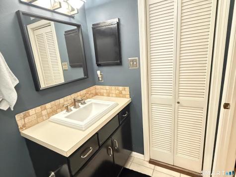221 Carriage Crossing Lane Middletown CT 06457