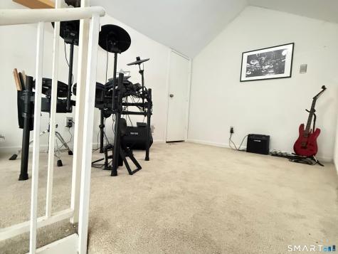 221 Carriage Crossing Lane Middletown CT 06457