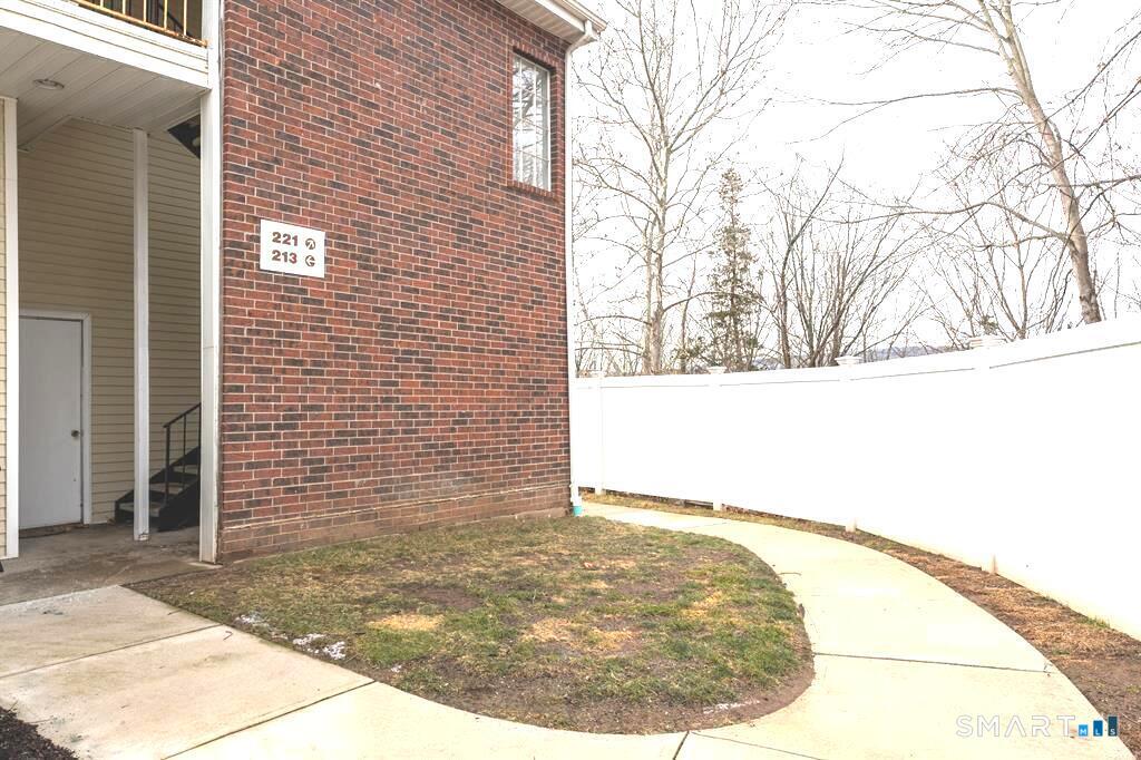 221 Carriage Crossing Lane Middletown CT 06457