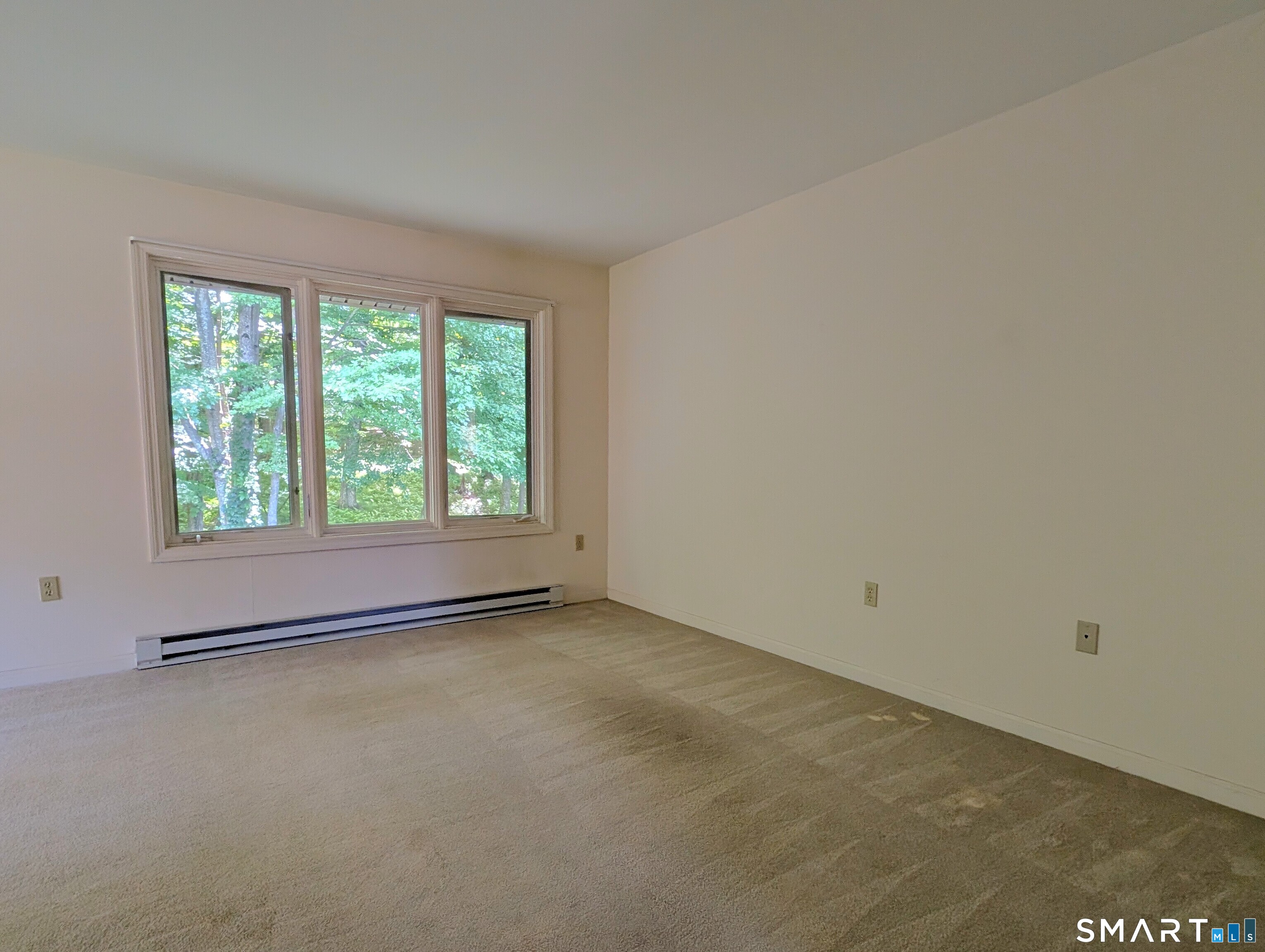 8 Sycamore Drive Mansfield CT 06268