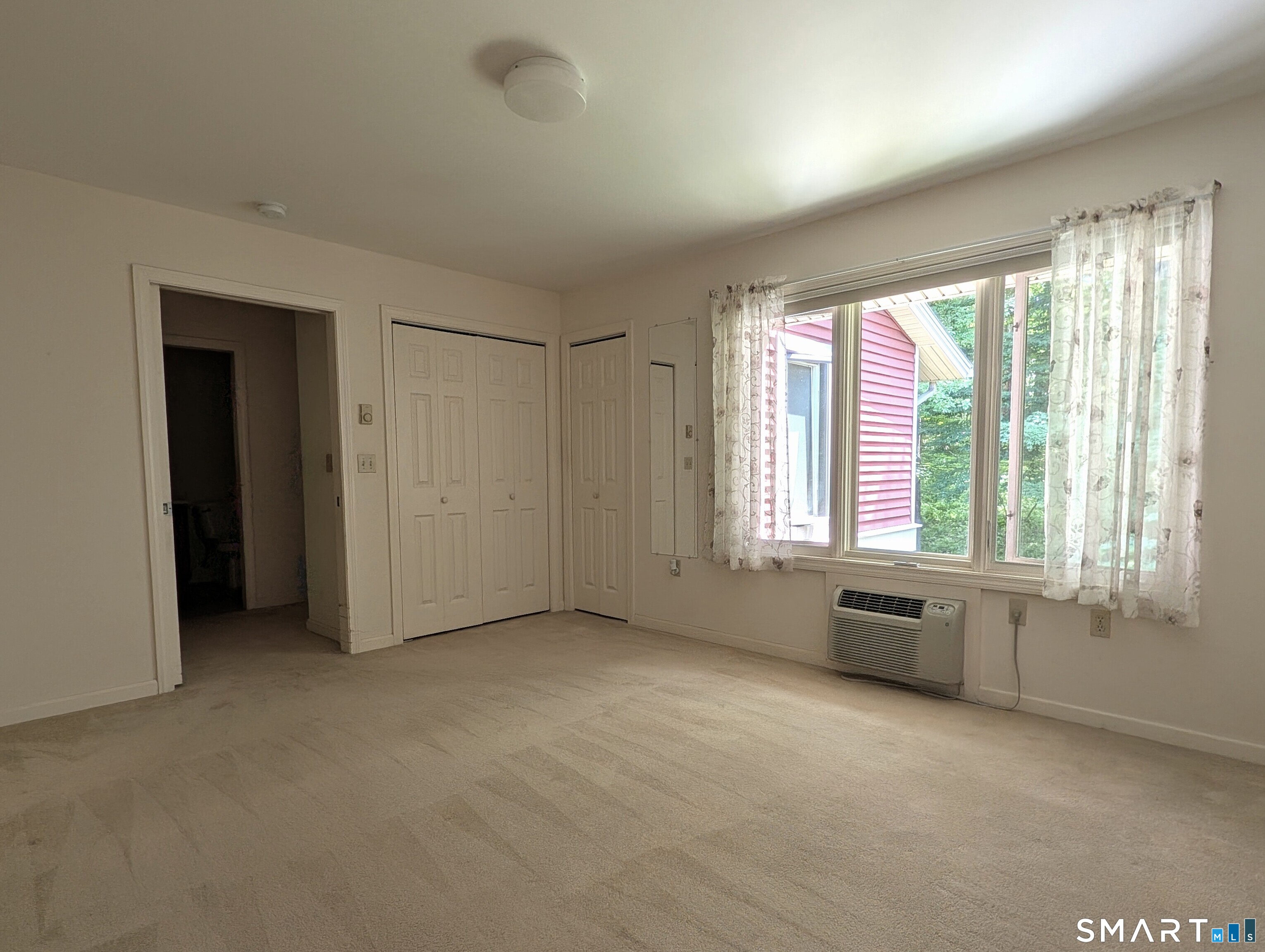 8 Sycamore Drive Mansfield CT 06268