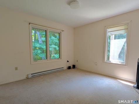 8 Sycamore Drive Mansfield CT 06268