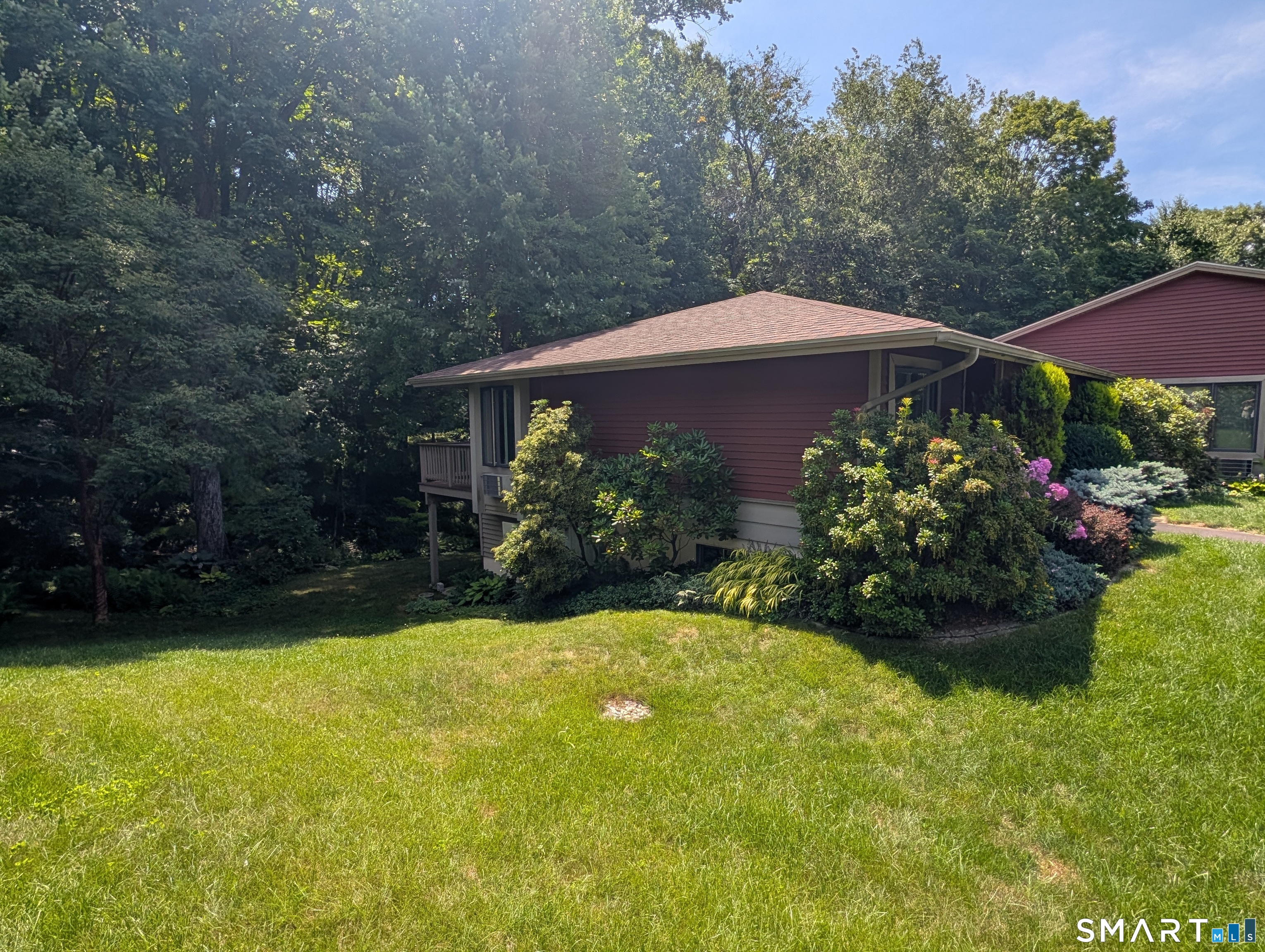 8 Sycamore Drive Mansfield CT 06268
