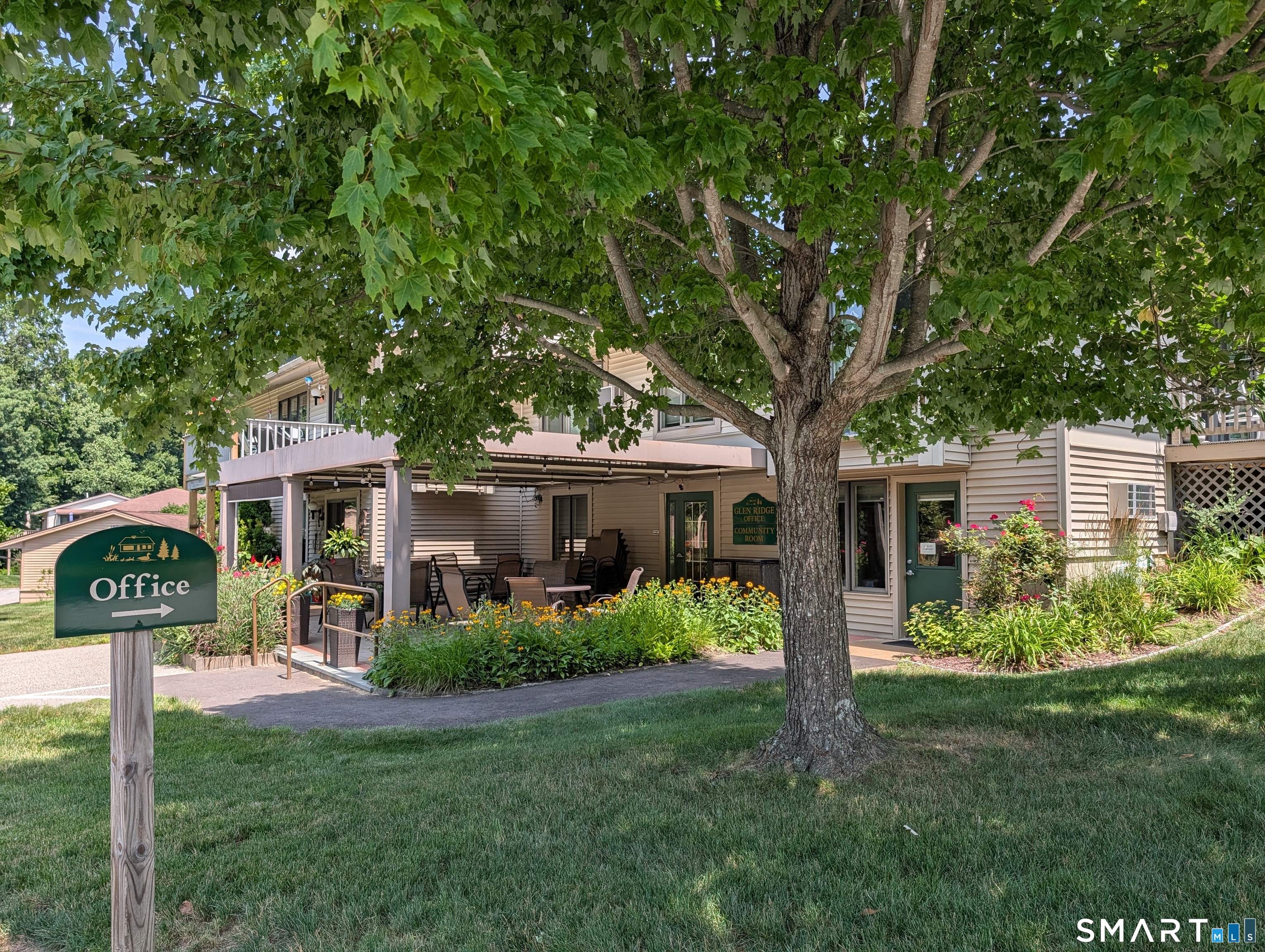 8 Sycamore Drive Mansfield CT 06268