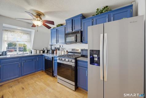 78 Evergreene Wallingford CT 06492