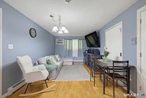 78 Evergreene Wallingford CT 06492
