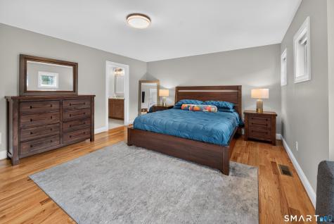 60 Yorkshire Court Farmington CT 06032