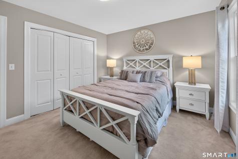 60 Yorkshire Court Farmington CT 06032