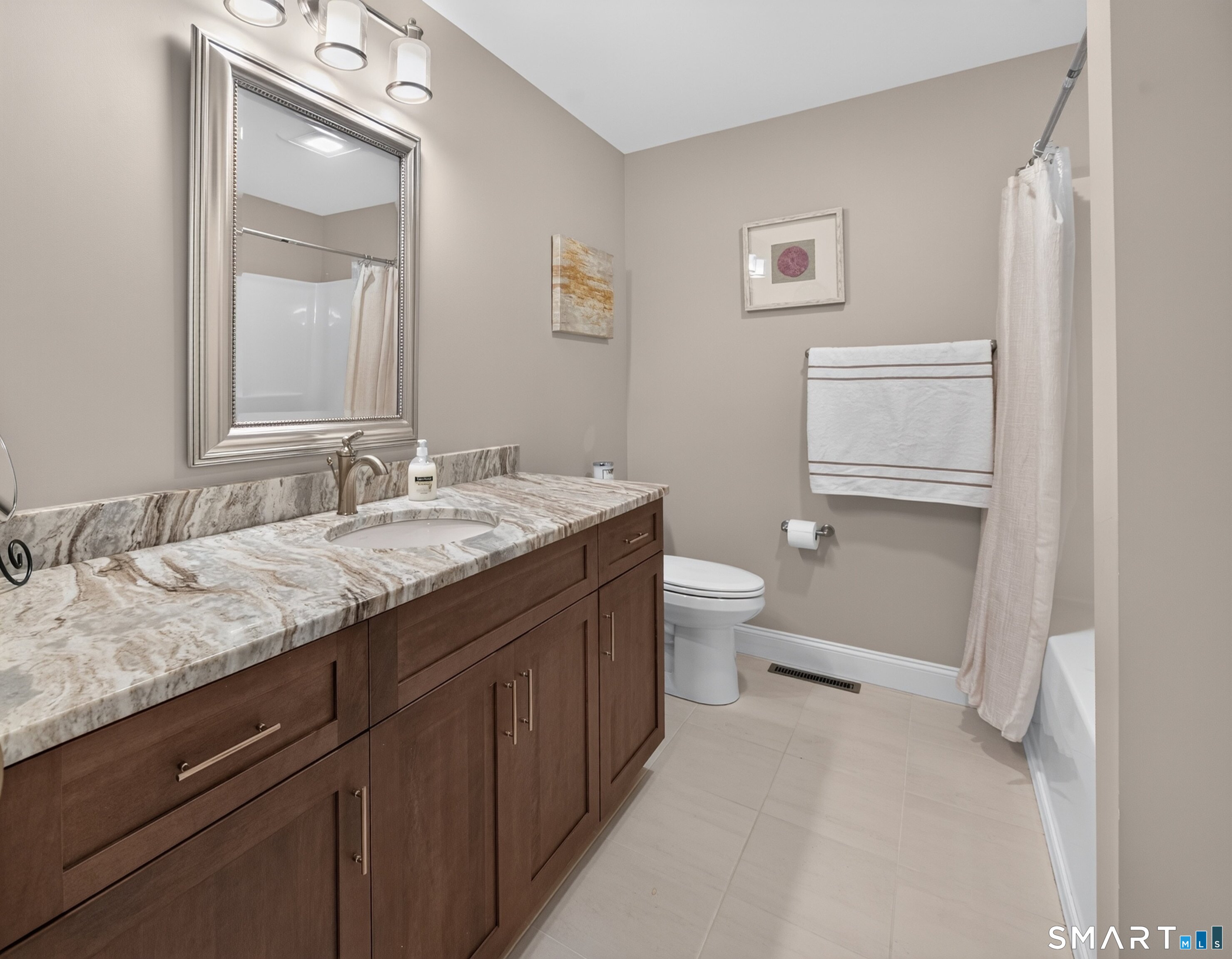 60 Yorkshire Court Farmington CT 06032