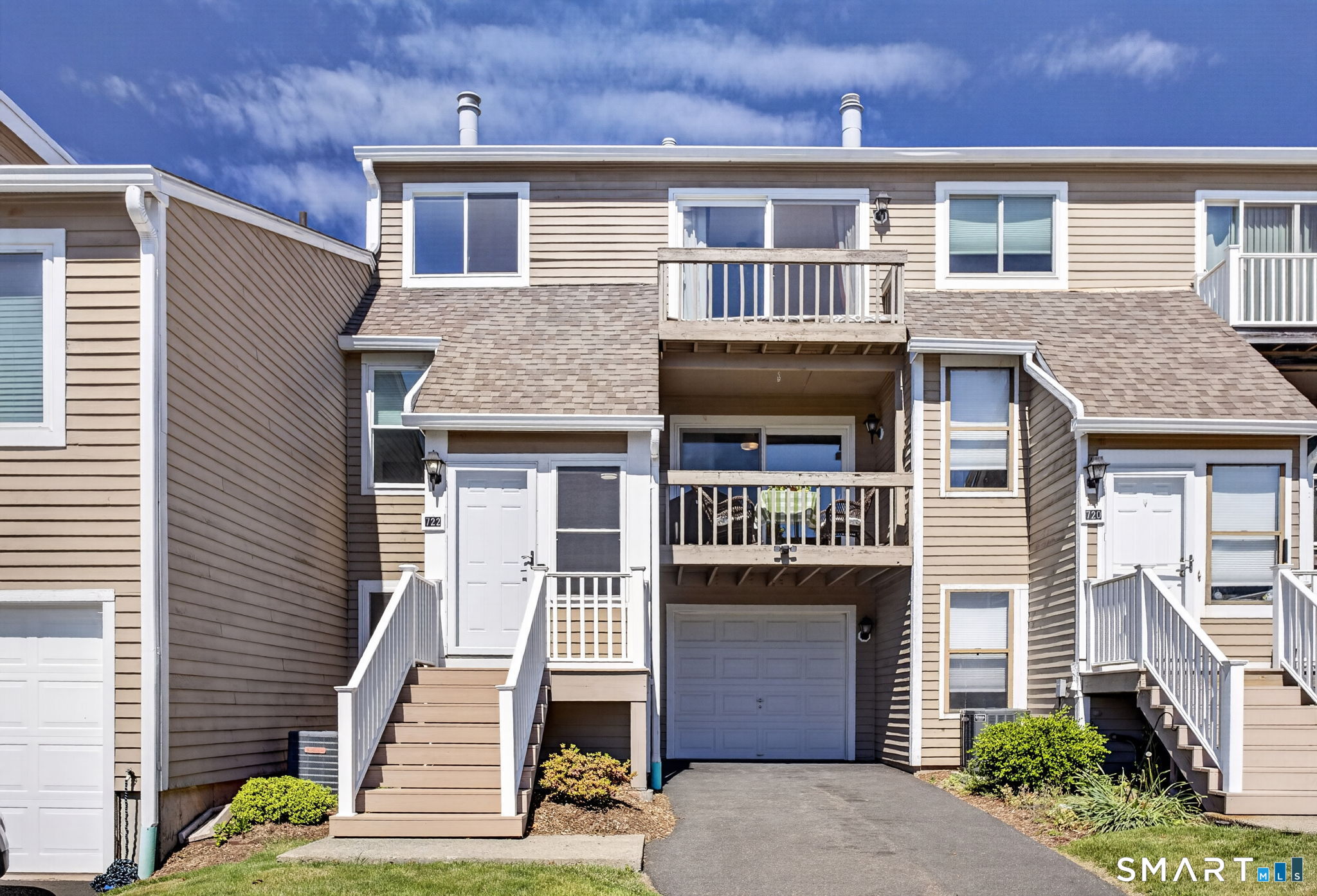 722 Robert Frost Drive Branford CT 06405