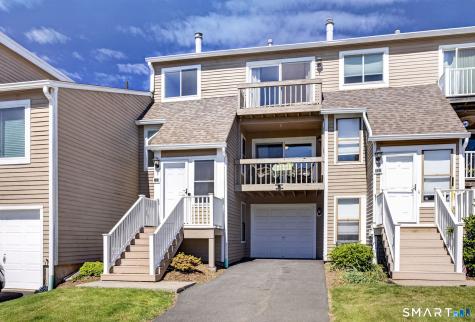 722 Robert Frost Drive Branford CT 06405
