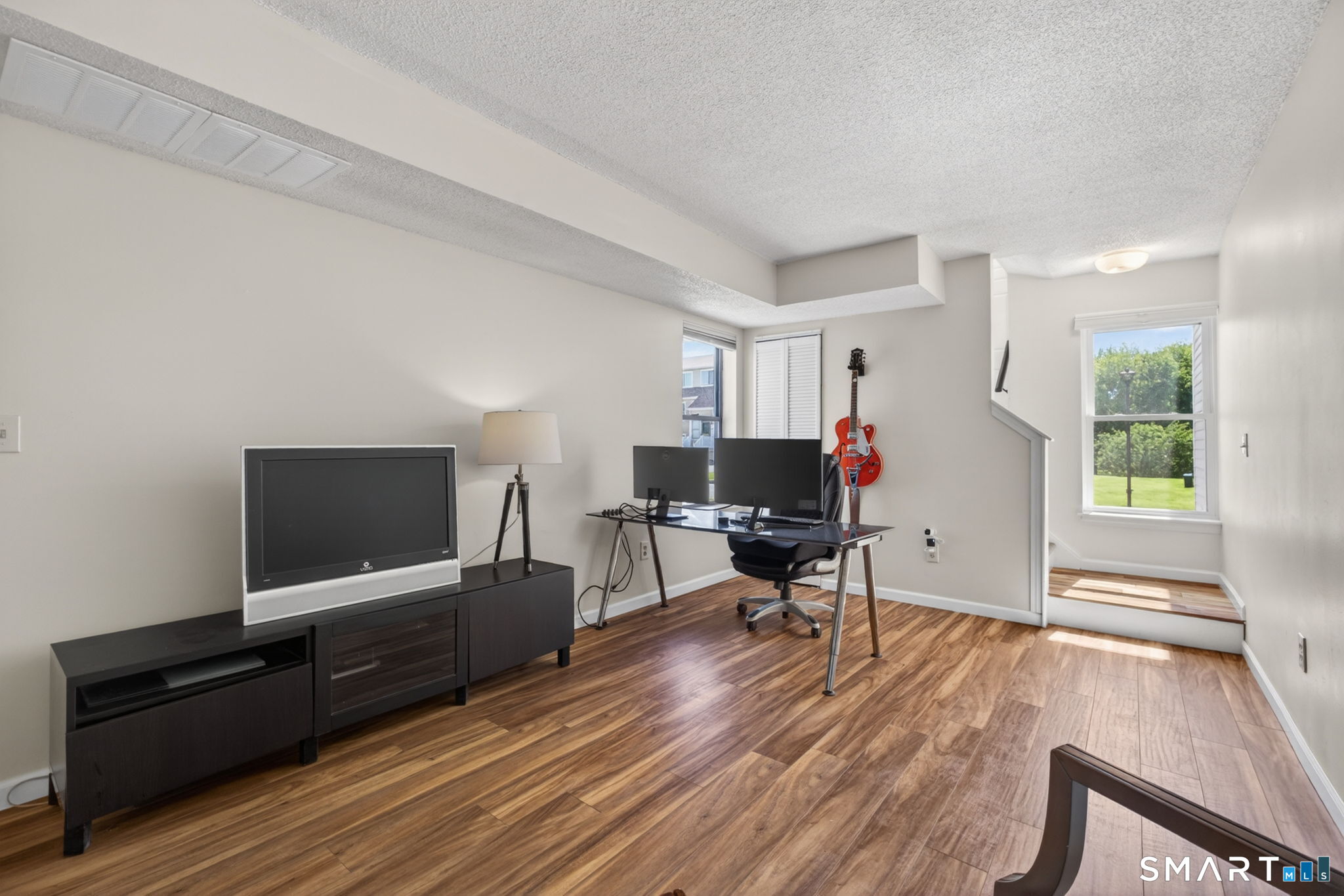722 Robert Frost Drive Branford CT 06405