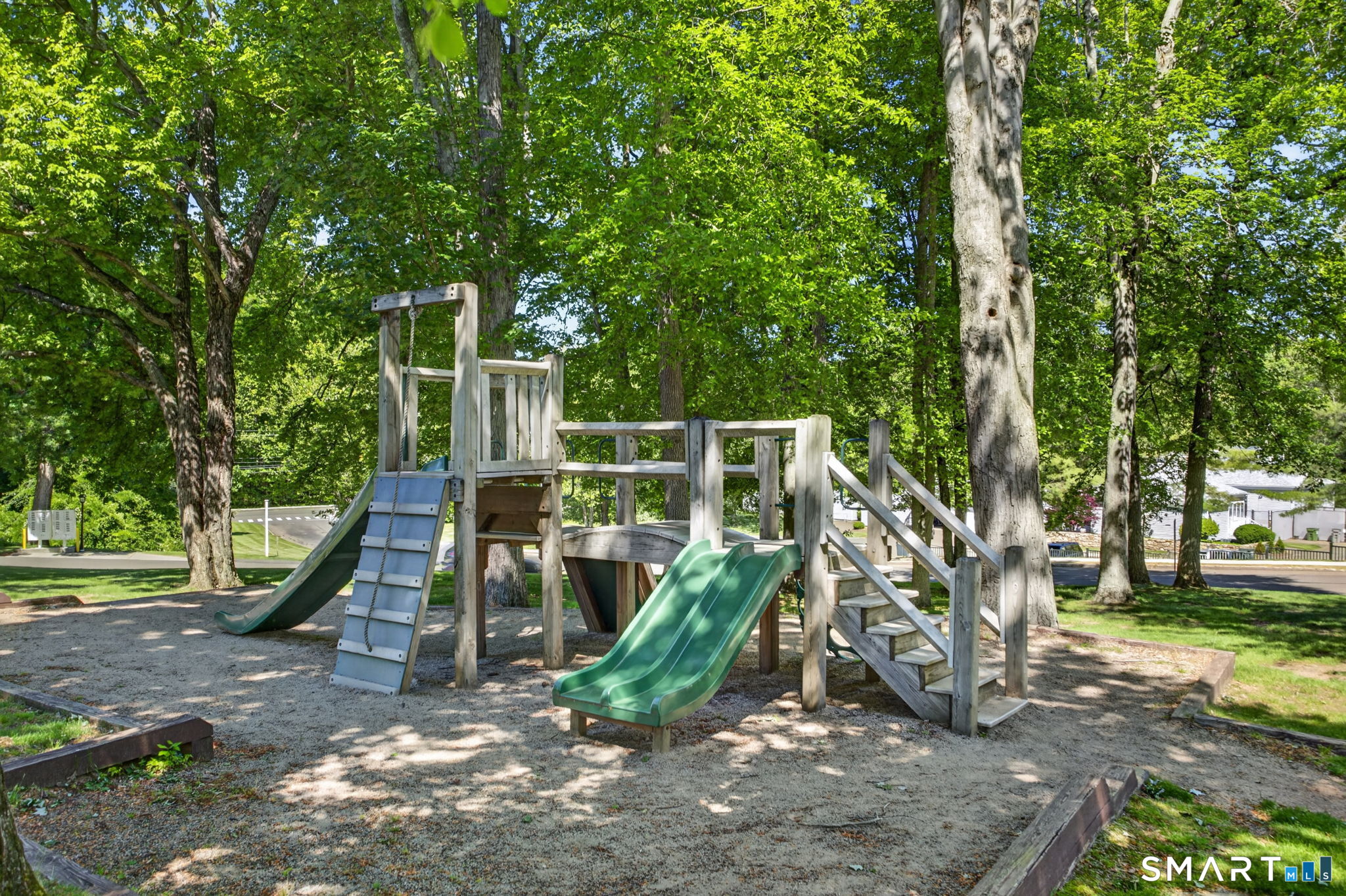 722 Robert Frost Drive Branford CT 06405