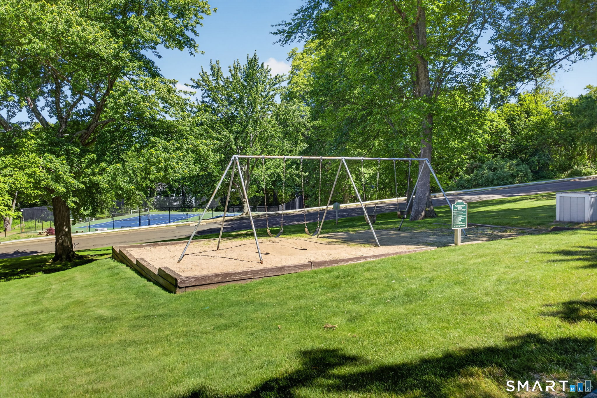 722 Robert Frost Drive Branford CT 06405