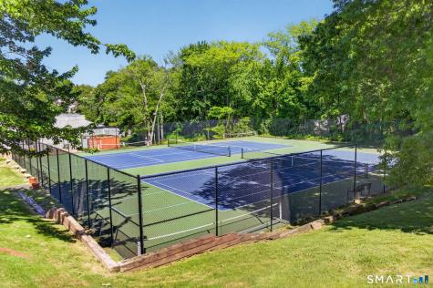722 Robert Frost Drive Branford CT 06405