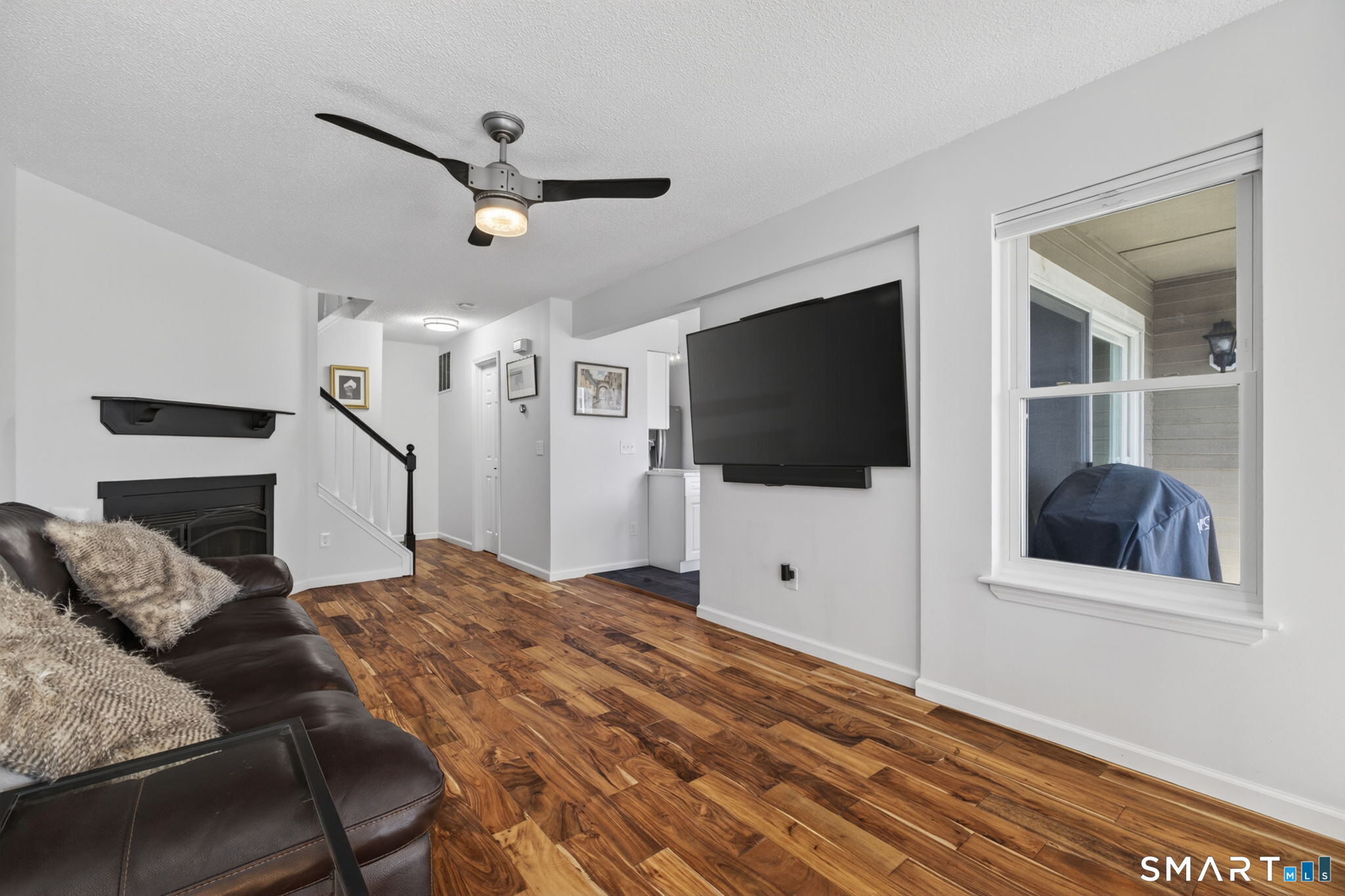 722 Robert Frost Drive Branford CT 06405