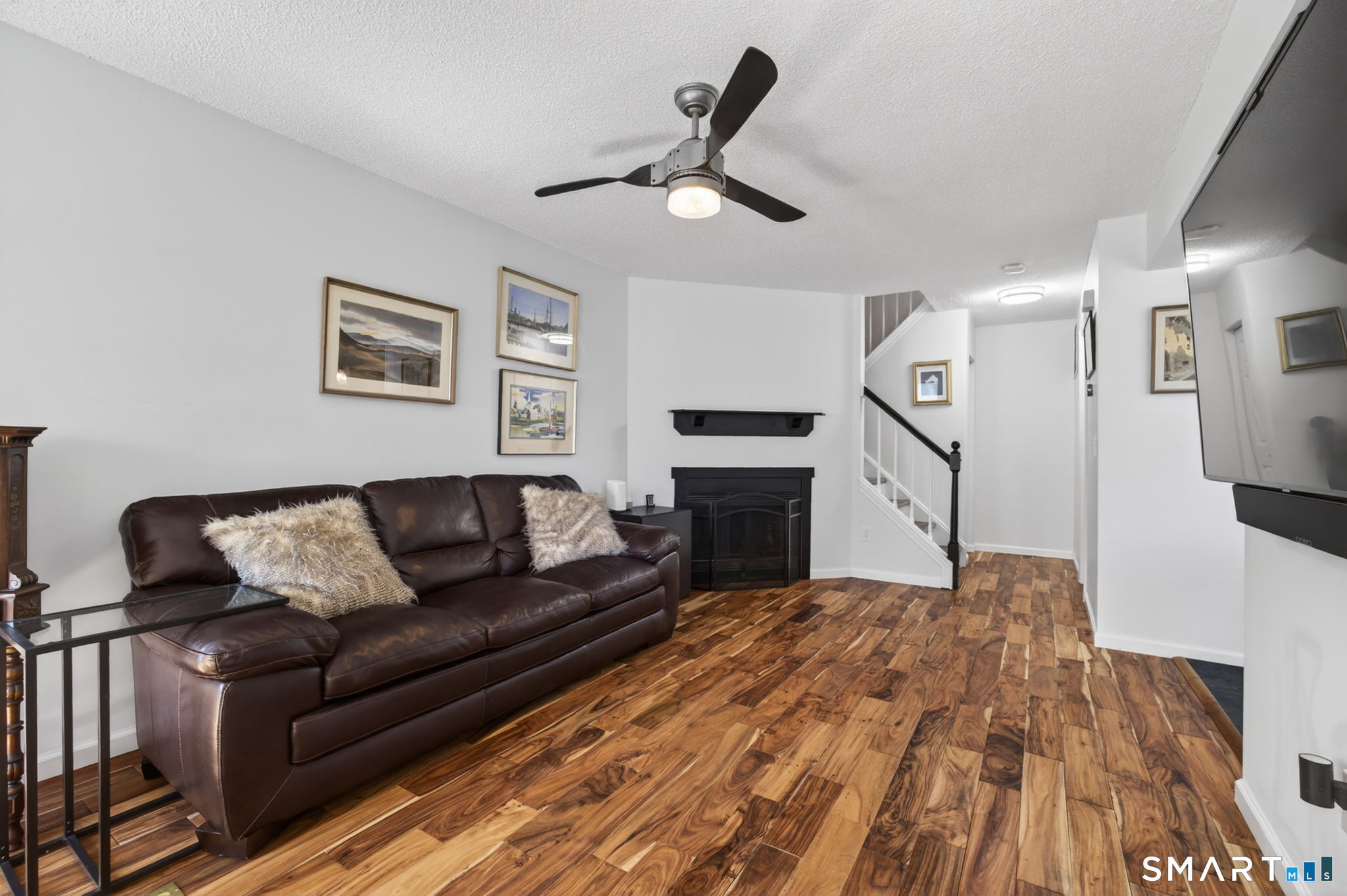 722 Robert Frost Drive Branford CT 06405