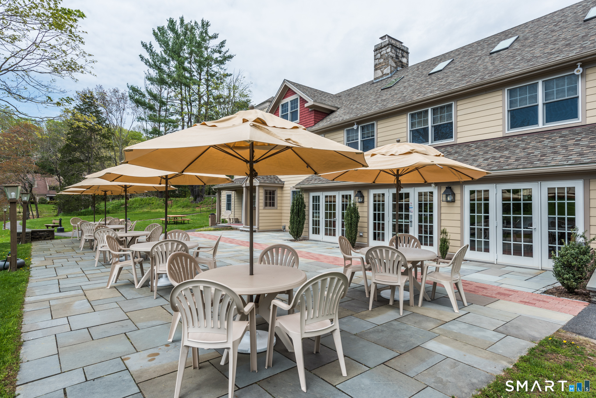 149 Heritage Village Southbury CT 06488