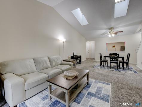 31 Simsbury Landing Simsbury CT 06070