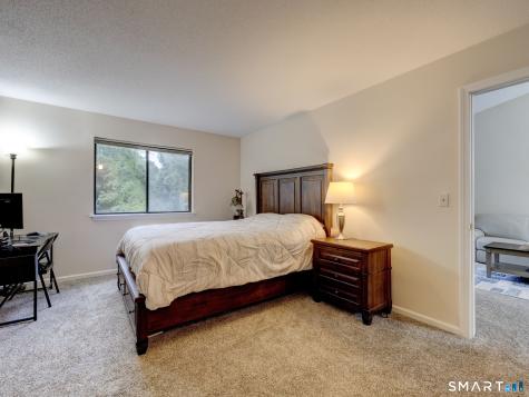 31 Simsbury Landing Simsbury CT 06070