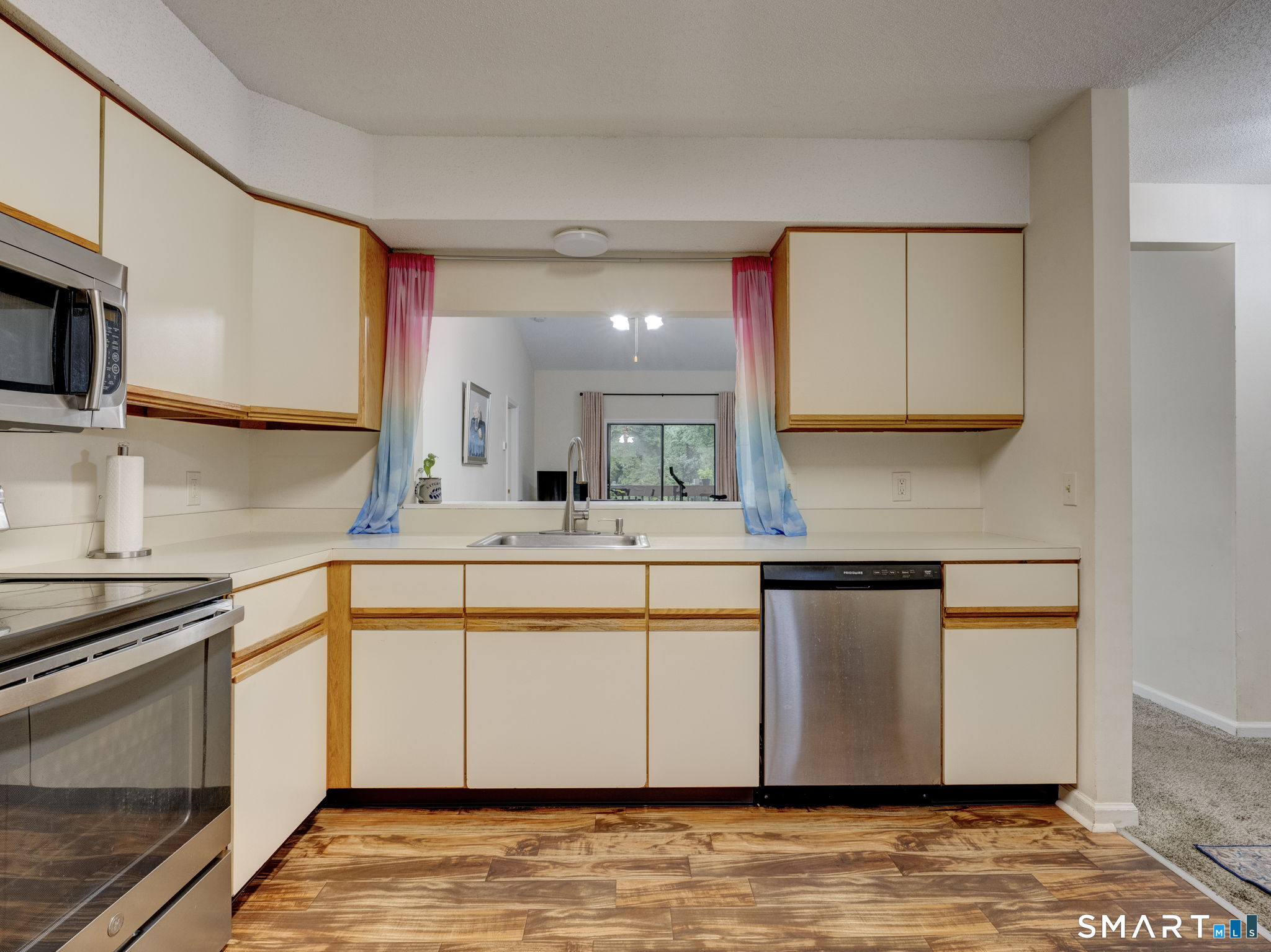 31 Simsbury Landing Simsbury CT 06070