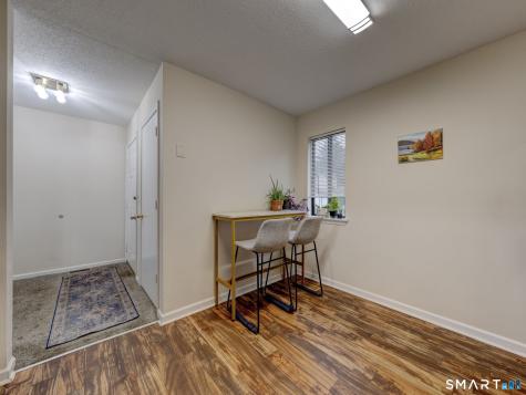 31 Simsbury Landing Simsbury CT 06070