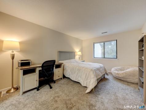 31 Simsbury Landing Simsbury CT 06070