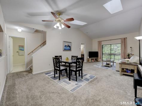 31 Simsbury Landing Simsbury CT 06070