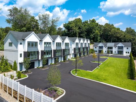 781 Post East Road Westport CT 06880