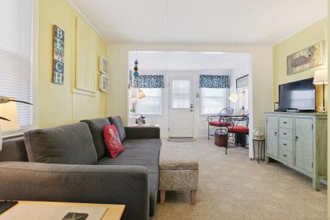 30 Hartford Avenue Old Lyme CT 06371