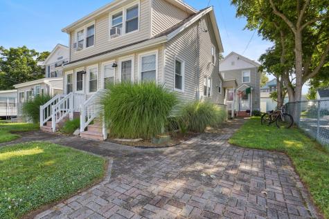 30 Hartford Avenue Old Lyme CT 06371