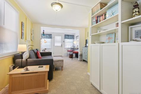 30 Hartford Avenue Old Lyme CT 06371