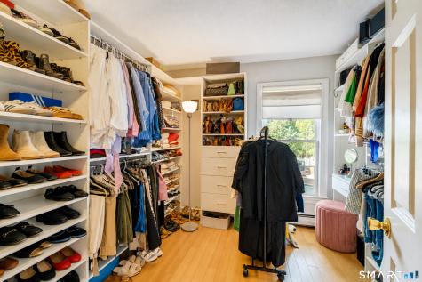 904 1/2 State Street New Haven CT 06511