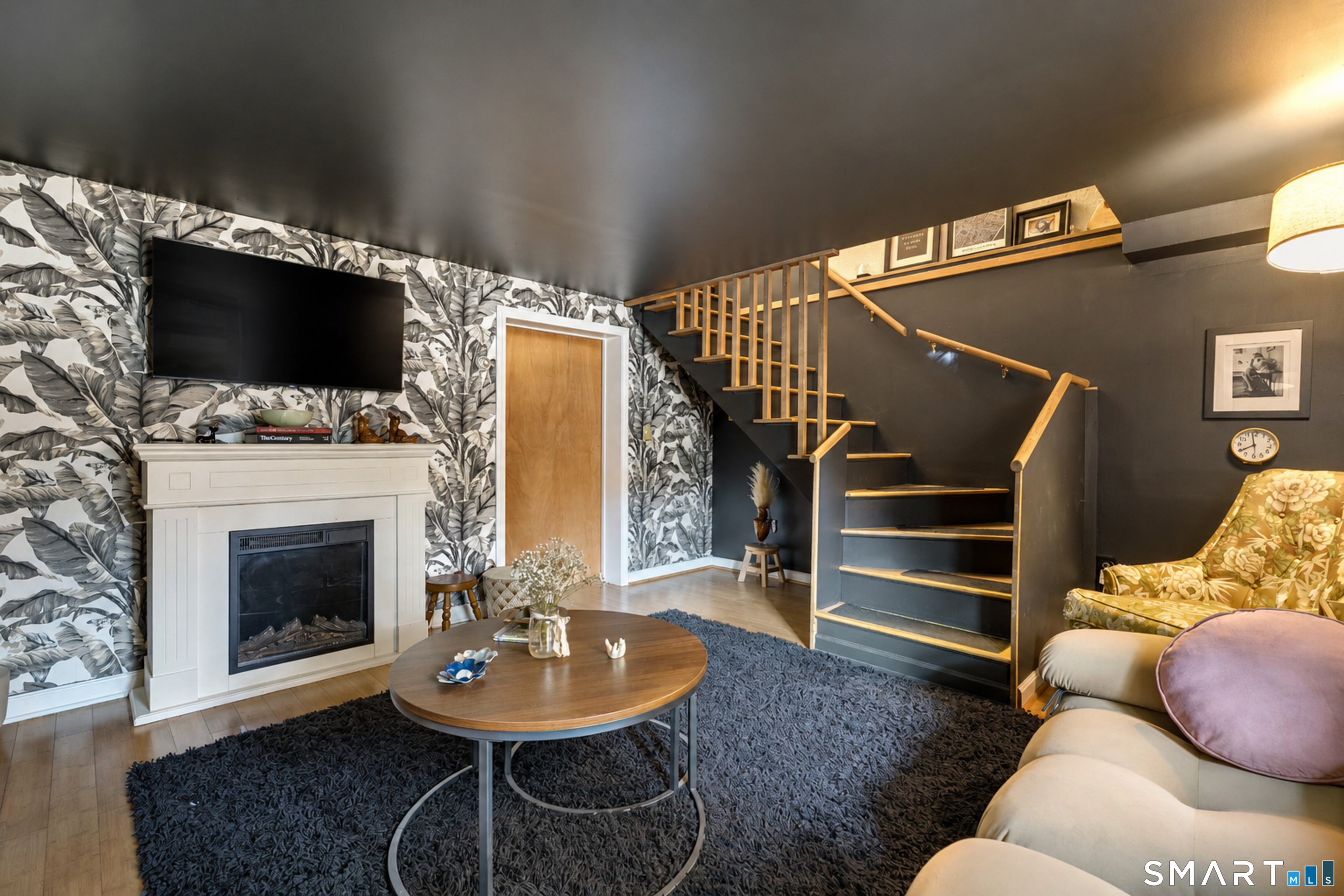 904 1/2 State Street New Haven CT 06511