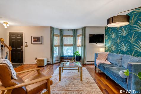 904 1/2 State Street New Haven CT 06511