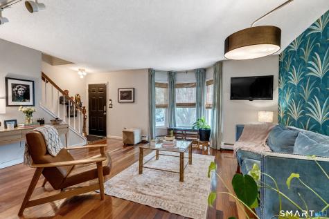 904 1/2 State Street New Haven CT 06511