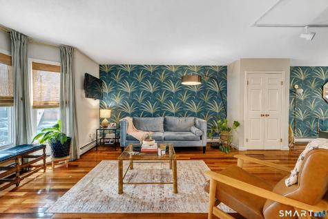 904 1/2 State Street New Haven CT 06511