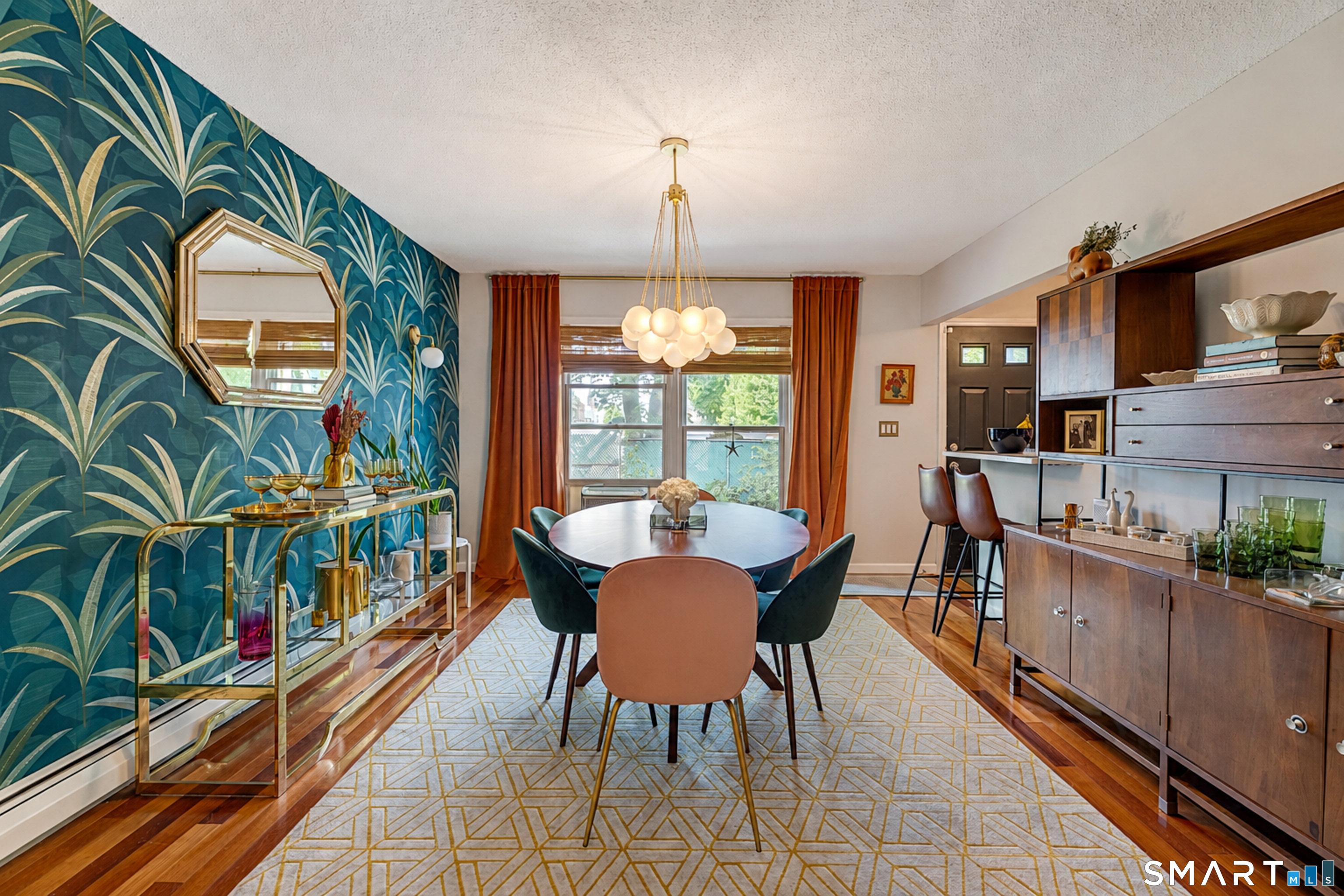 904 1/2 State Street New Haven CT 06511