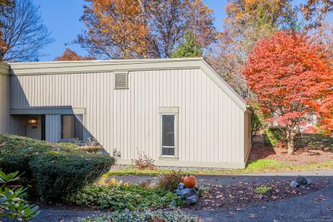 761 Heritage Village Southbury CT 06488