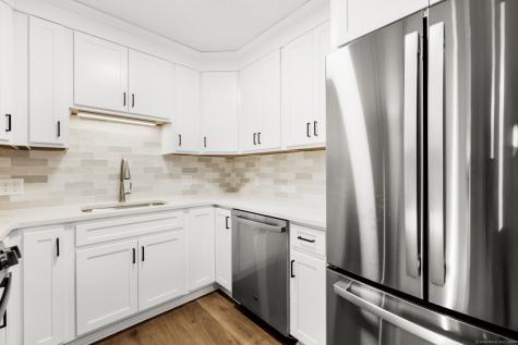 761 Heritage Village Southbury CT 06488