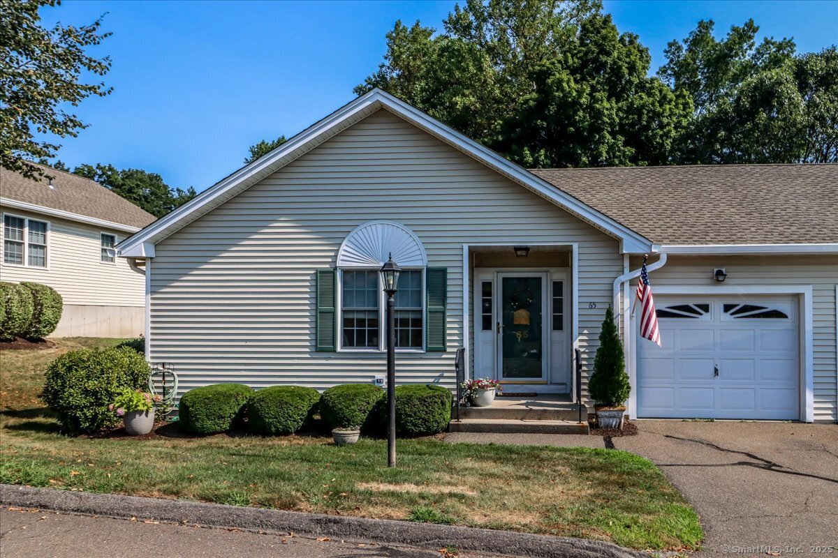 65 Cider Mill Lane Trumbull CT 06611