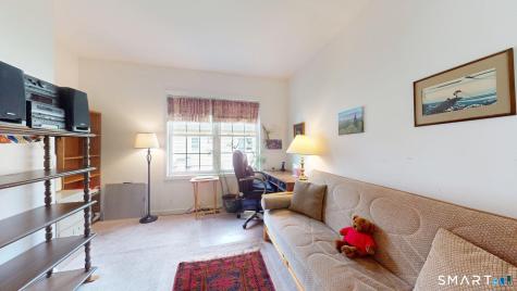 12 Ross Way Windsor Locks CT 06096