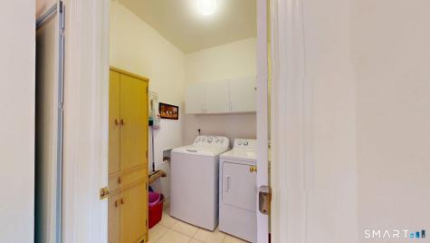 12 Ross Way Windsor Locks CT 06096