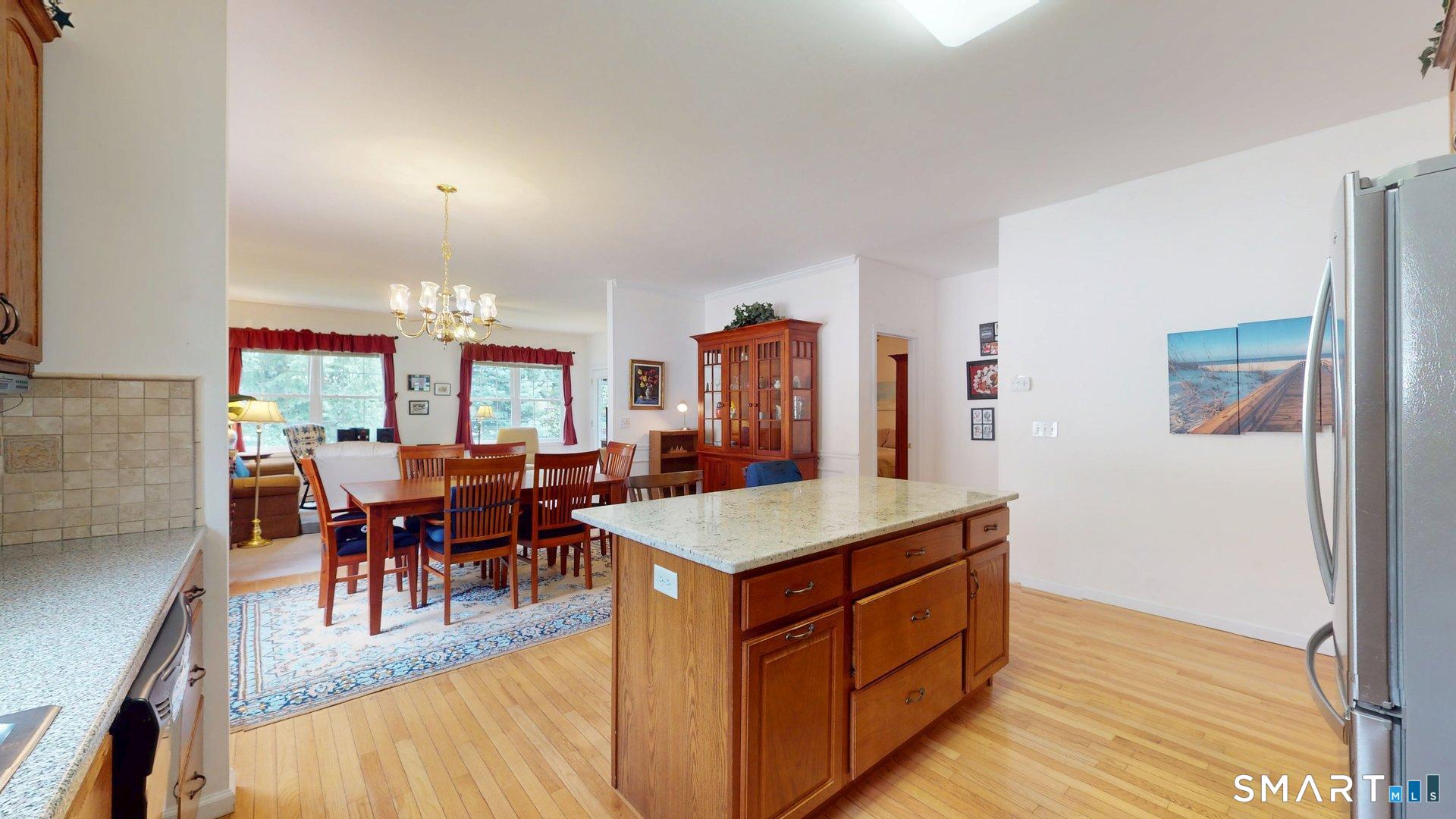 12 Ross Way Windsor Locks CT 06096