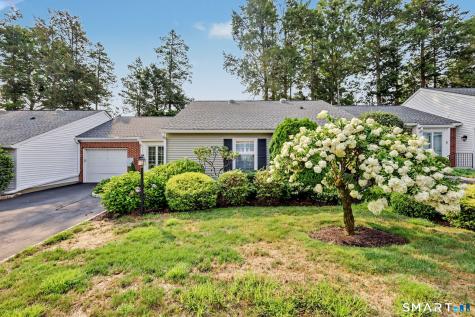 7 Bank Street New Canaan CT 06840