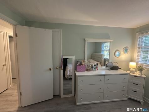 23 Seymour Road East Granby CT 06026
